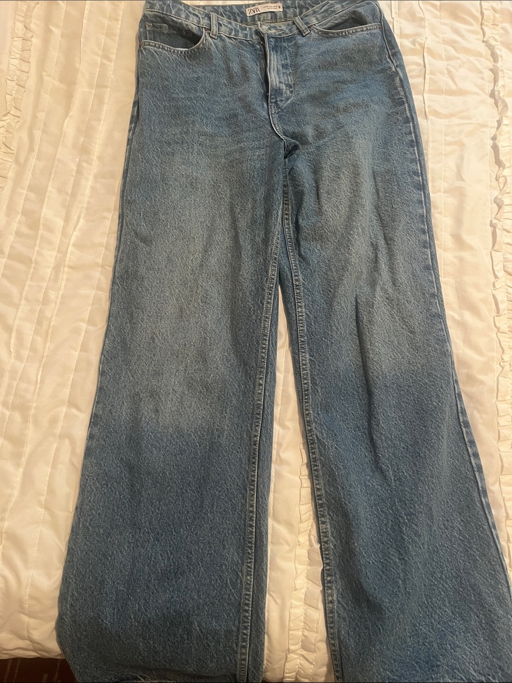 Zara Wide-Leg Jeans in Light Blue Denim